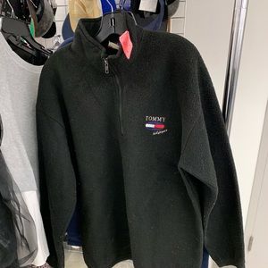Vintage Tommy Hilfiger fleece half zip up